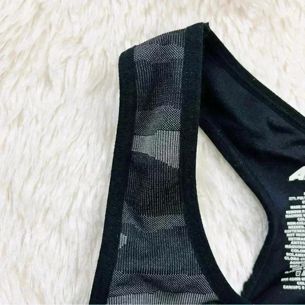 Avia Black & Gray Camouflage Support Zip Sports Bra Size M